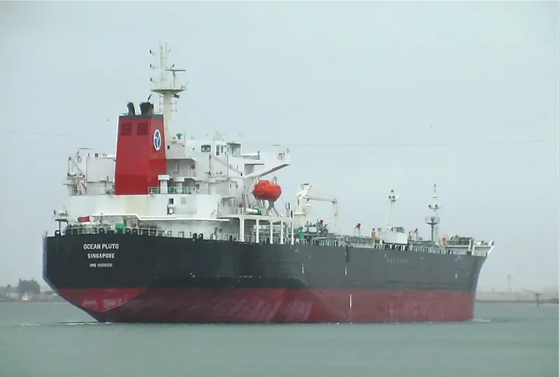 EASTERN KALMIA Tanker IMO 9308156 photo 6