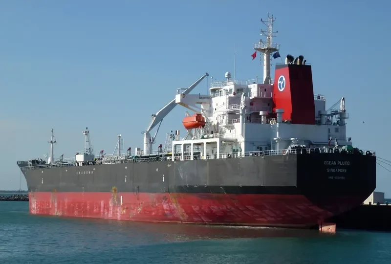 EASTERN KALMIA Tanker IMO 9308156 photo 9