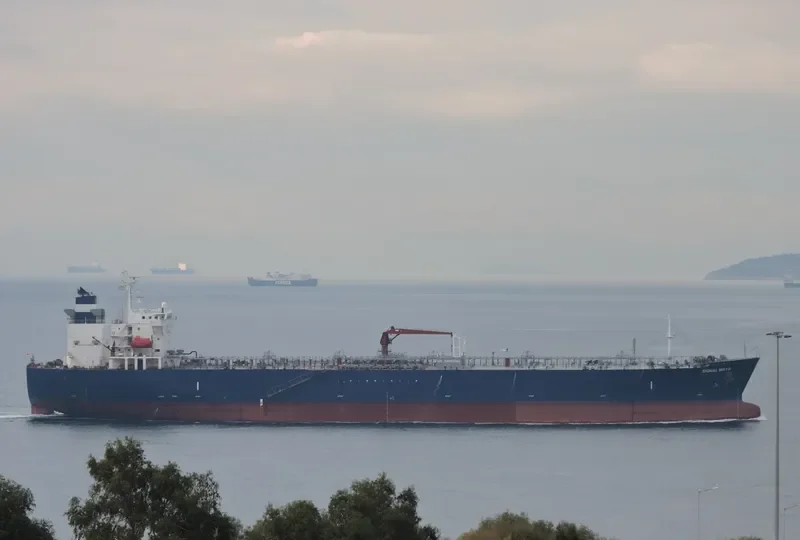 HELEN M Tanker IMO 9308223 photo 4