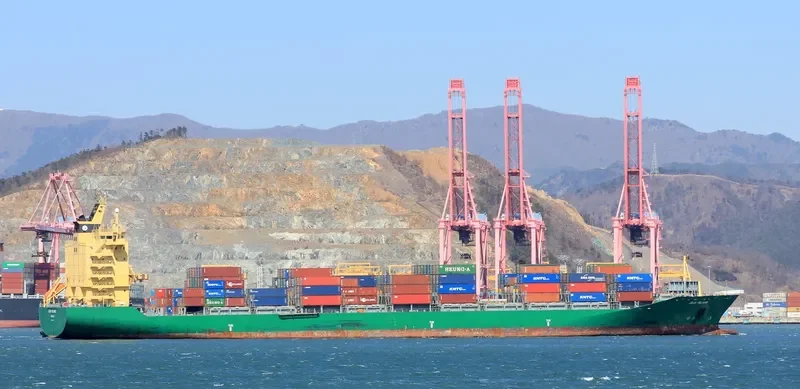 JEJU ISLAND Container Ship IMO 9308417 photo 5