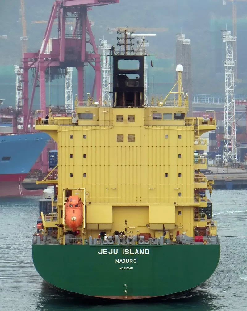 JEJU ISLAND Container Ship IMO 9308417 photo 10