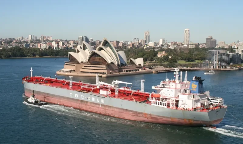 HAI YANG SHI YOU 121 Tanker IMO 9308455 photo 8