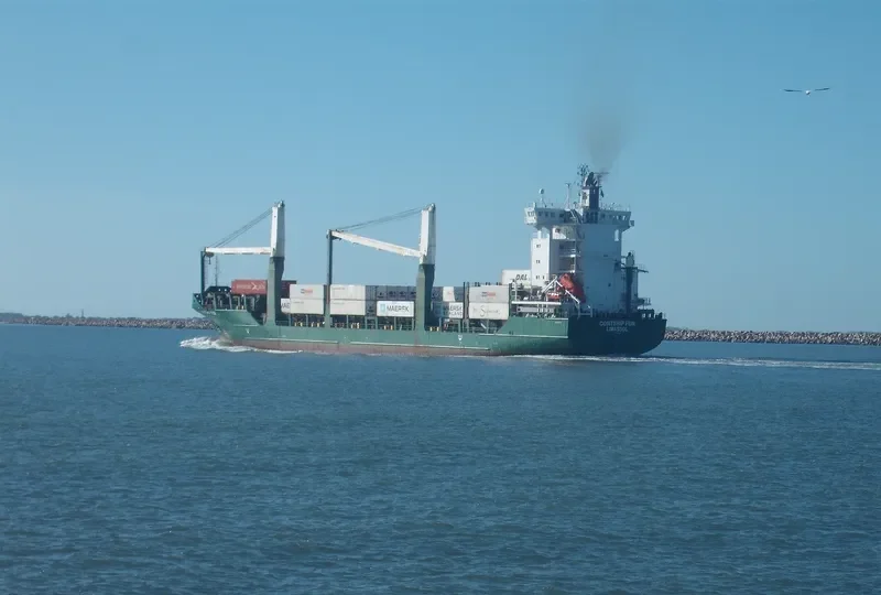 CONTSHIP FUN Container Ship IMO 9308613 photo 4