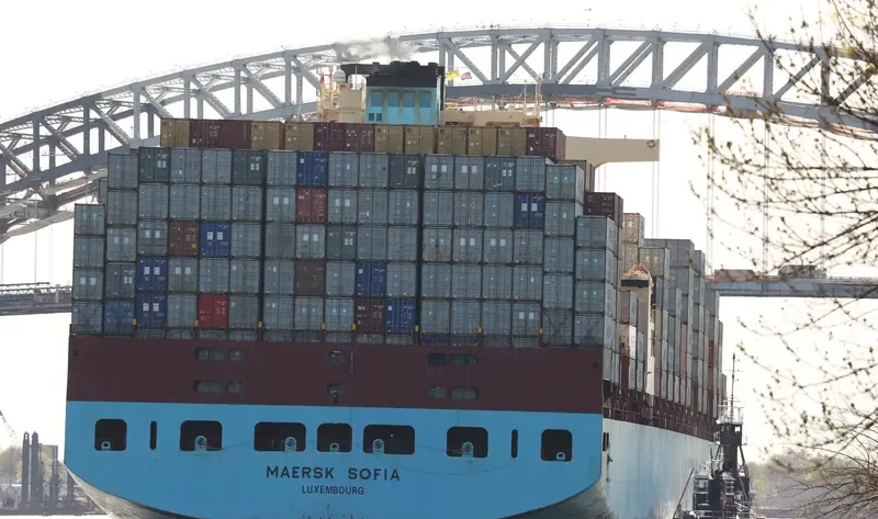 MAERSK SOFIA Container Ship IMO 9308637 photo 7