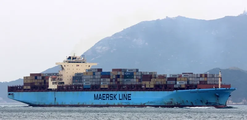 MAERSK SINGAPORE Container Ship IMO 9308649 photo 6