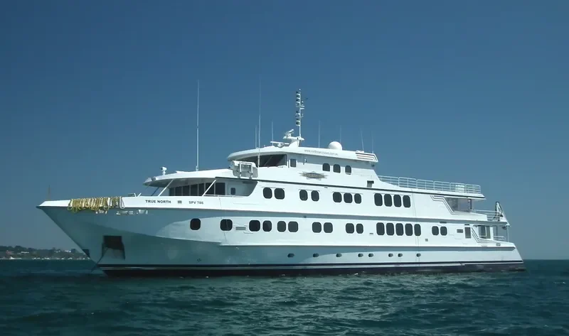 TRUE NORTH Passenger Ship IMO 9308651 photo 7
