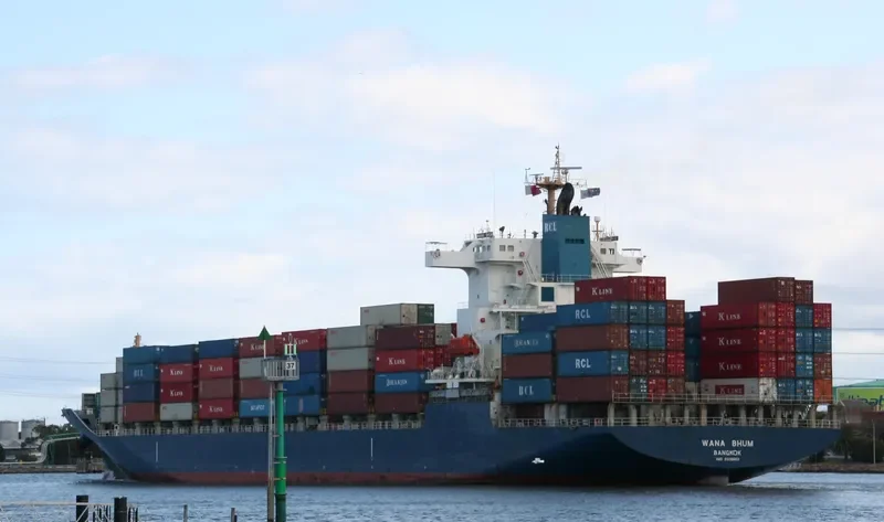 WANA BHUM Container Ship IMO 9308663 photo 10
