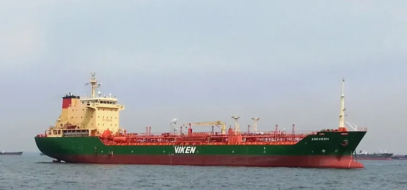ASKVIKEN Tanker IMO 9308766 photo 2