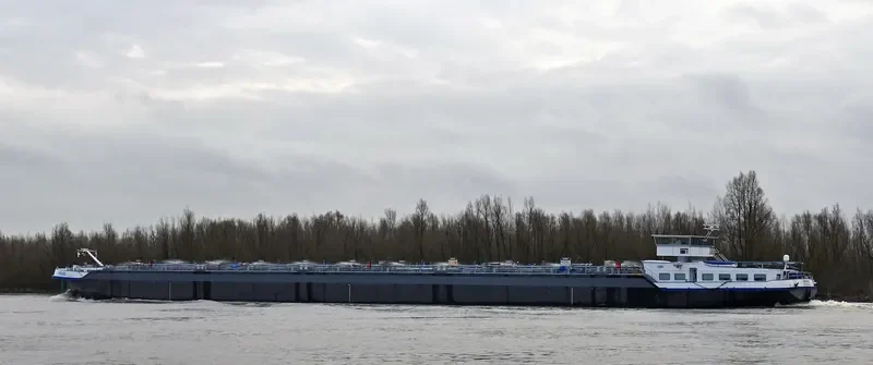 EMENDO Tanker IMO 9309095 photo 2