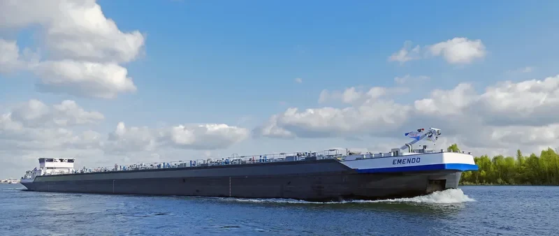 EMENDO Tanker IMO 9309095 photo 9