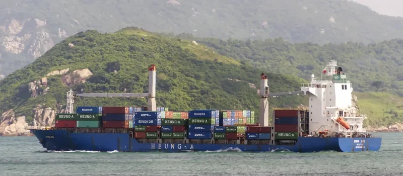 GREEN ACE Container Ship IMO 9309162 photo 2