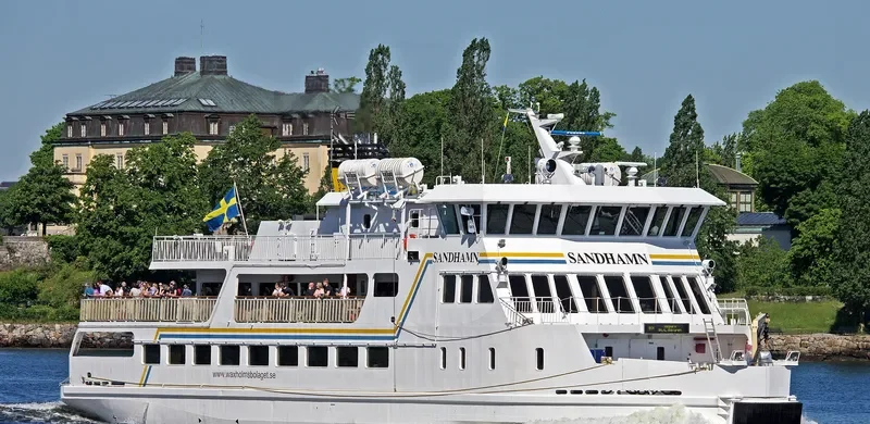 SANDHAMN Passenger Ship IMO 9309186 photo 3