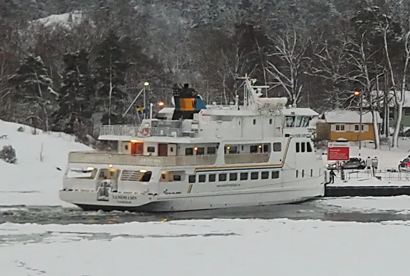 SANDHAMN Passenger Ship IMO 9309186 photo 9
