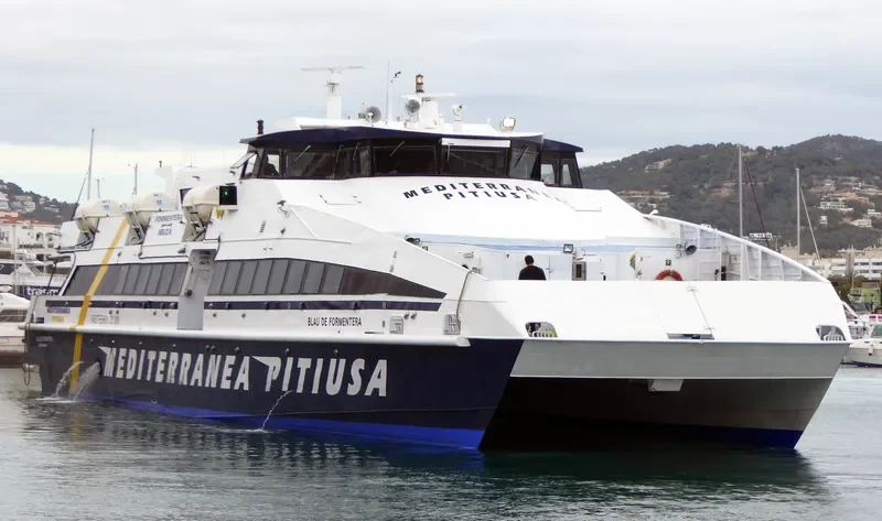 NEWQUEEN Passenger Ship IMO 9309198 photo 5