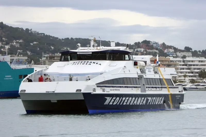 NEWQUEEN Passenger Ship IMO 9309198 photo 7