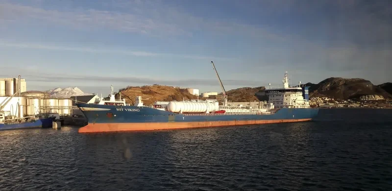 BIT VIKING Tanker IMO 9309239 photo 5