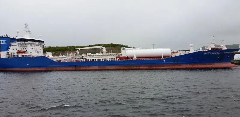 BIT VIKING Tanker IMO 9309239 photo 10
