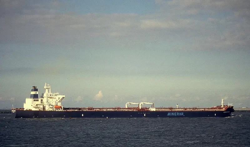 MINERVA NOUNOU Tanker IMO 9309423 photo 5