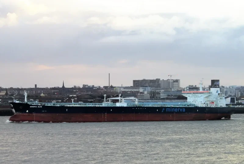 MINERVA ALICE Tanker IMO 9309435 photo 4