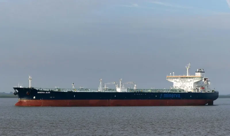 MINERVA ALICE Tanker IMO 9309435 photo 9