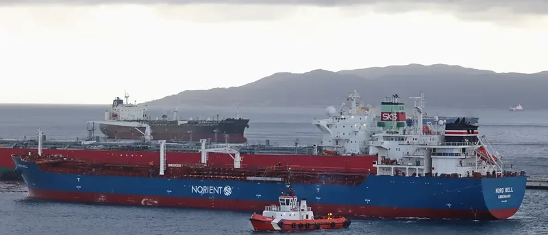 LUZERN Tanker IMO 9309980 photo 2