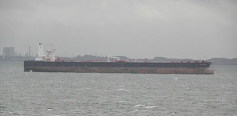 DHT FALCON Tanker IMO 9310147 photo 2