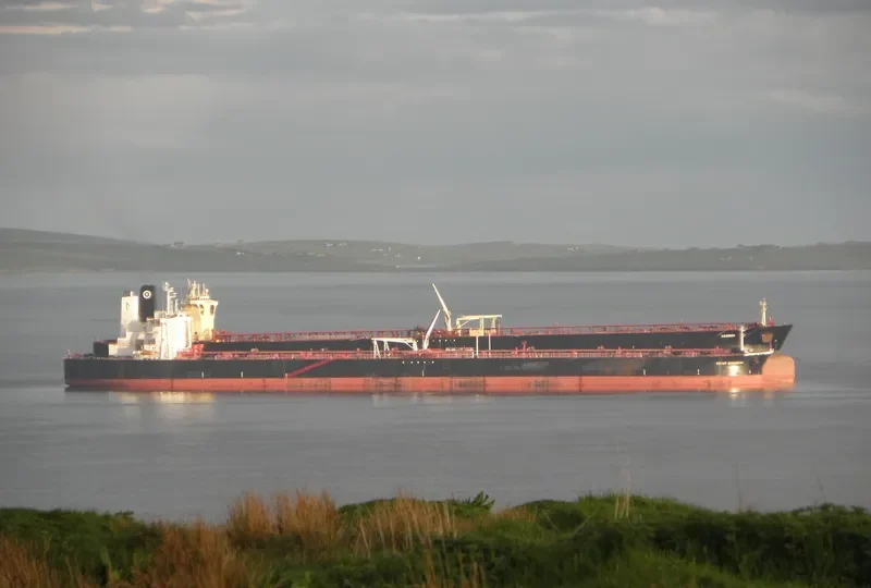 DHT FALCON Tanker IMO 9310147 photo 4