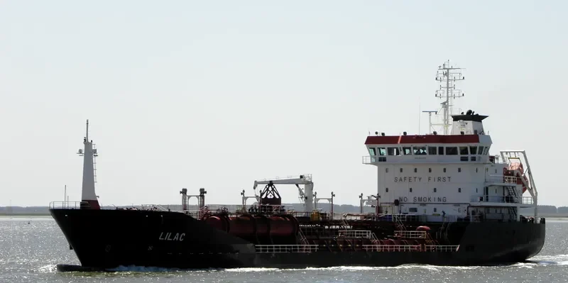 IHEM Tanker IMO 9310379 photo 3
