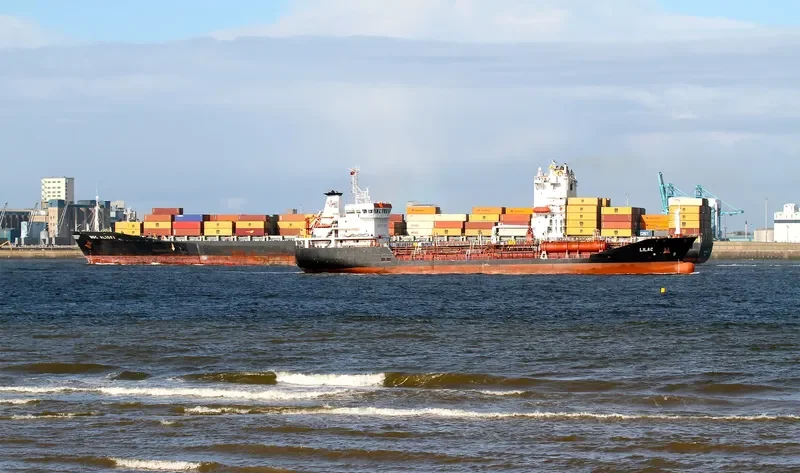 IHEM Tanker IMO 9310379 photo 8