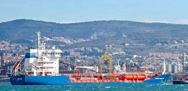 SANTA PAWLINA Tanker IMO 9310393 photo 9