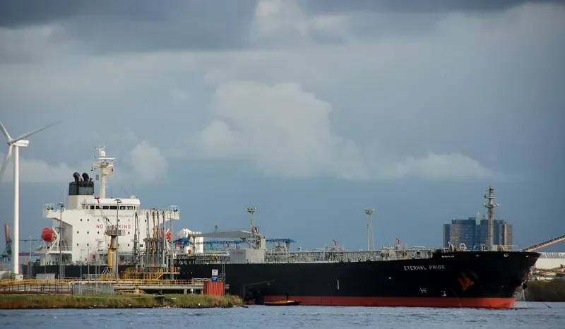 SANMAR SWARA Tanker IMO 9310848 photo 6