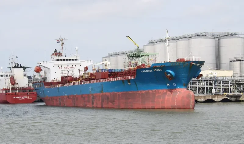 MONAX Tanker IMO 9311256 photo 2