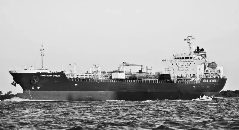 MONAX Tanker IMO 9311256 photo 3