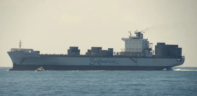 SAFMARINE MERU Container Ship IMO 9311696 photo 7