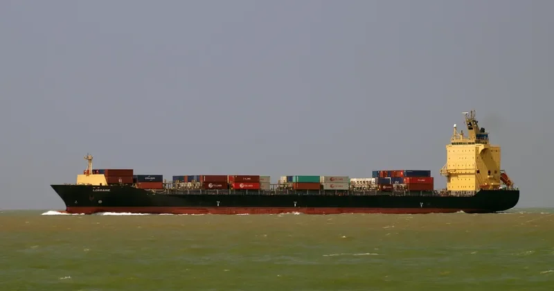 LORRAINE Container Ship IMO 9311763