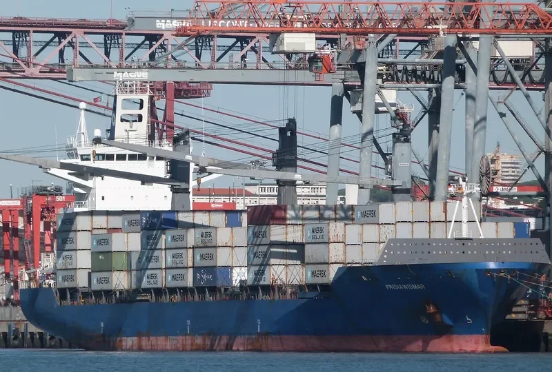 HSL PARATY Container Ship IMO 9311830 photo 5