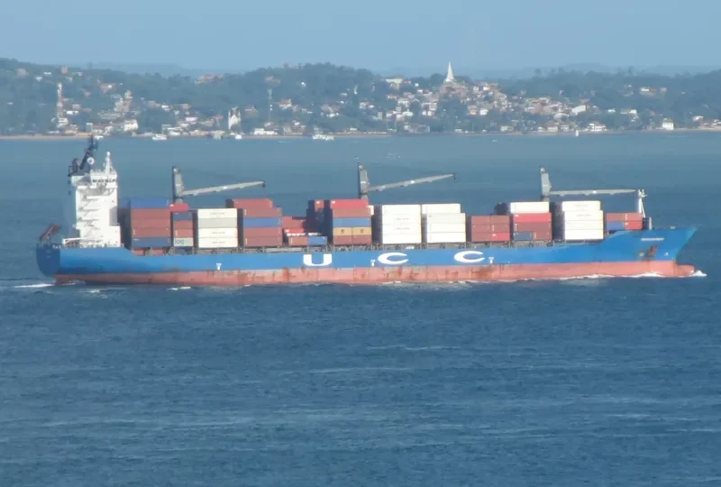 HSL PARATY Container Ship IMO 9311830 photo 10