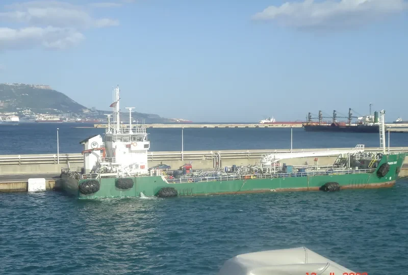 BAHIA UNO Tanker IMO 9312274 photo 8