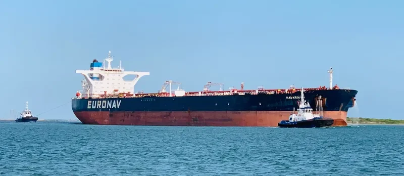 NAVARIN Tanker IMO 9312509 photo 3