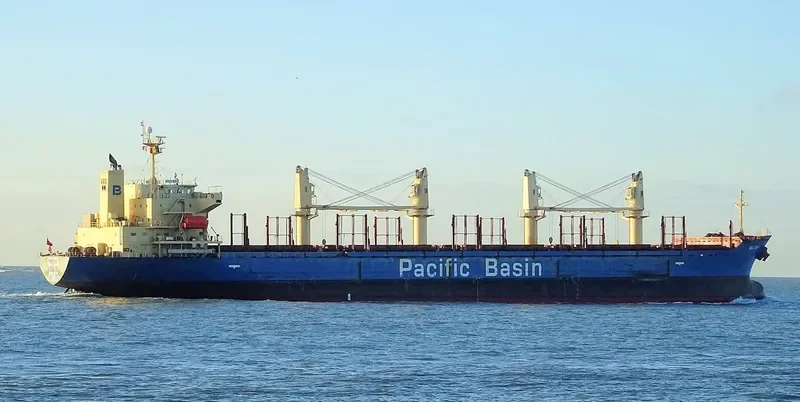 BELL BAY Bulk Carrier IMO 9312664 photo 2