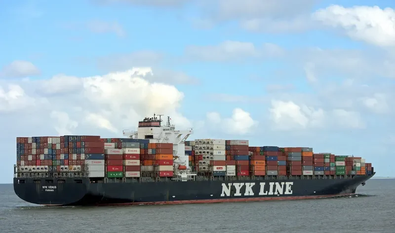 NYK VENUS Container Ship IMO 9312793 photo 9