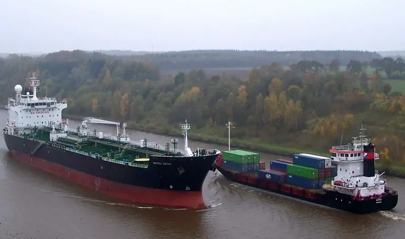 CAN KA Tanker IMO 9312925 photo 5