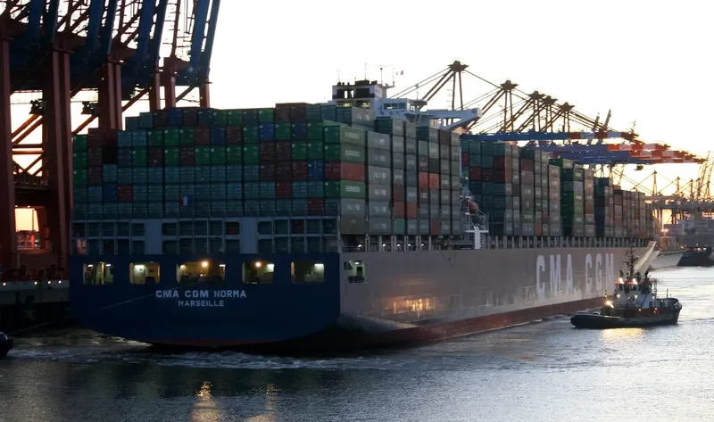 SM YANTIAN Container Ship IMO 9312949 photo 10