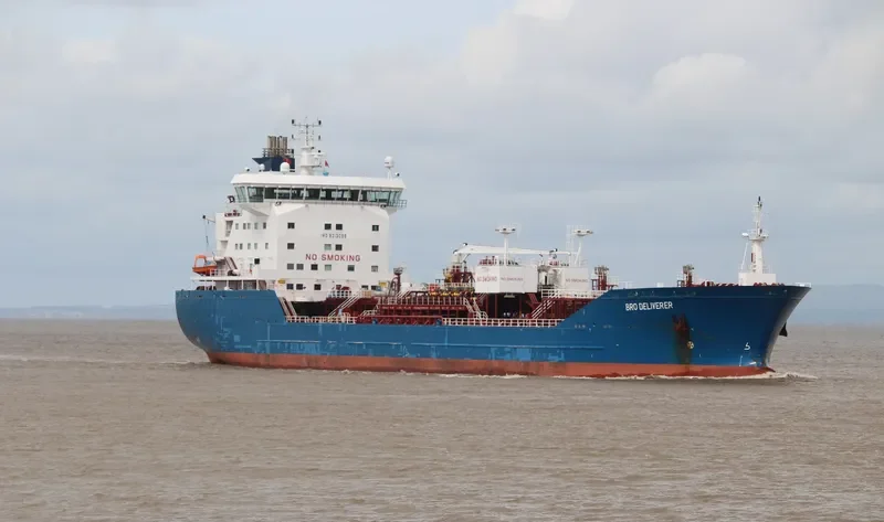 HAMMERHEAD Tanker IMO 9313096 photo 6