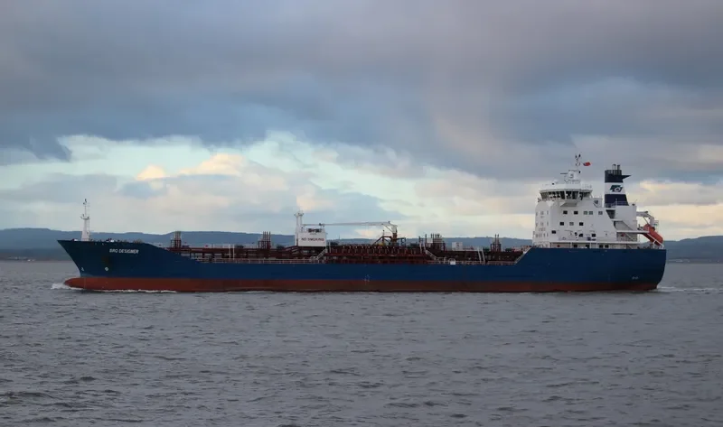 NIGHTCRAWLER Tanker IMO 9313101 photo 2