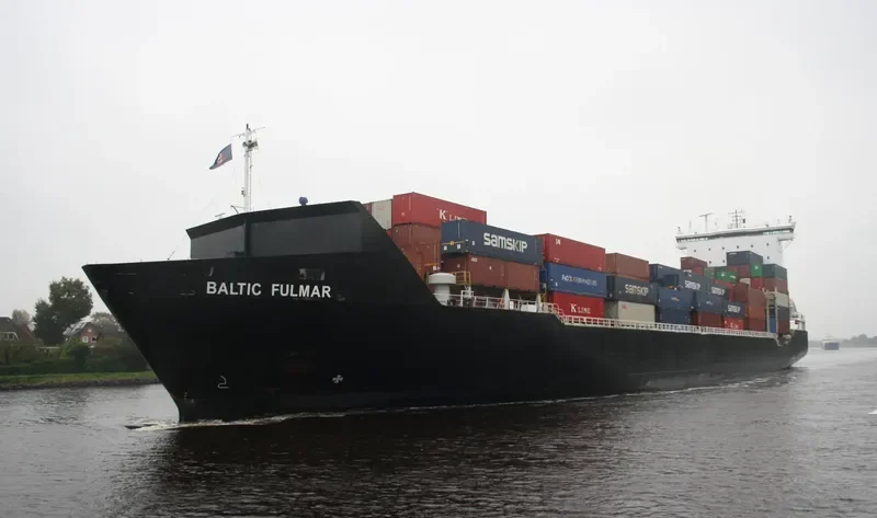 BALTIC FULMAR Container Ship IMO 9313204 photo 9