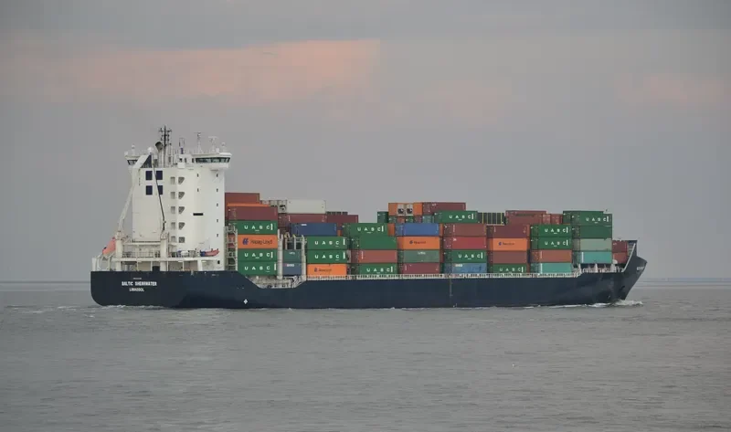 BALTIC SHEARWATER Container Ship IMO 9313228 photo 7