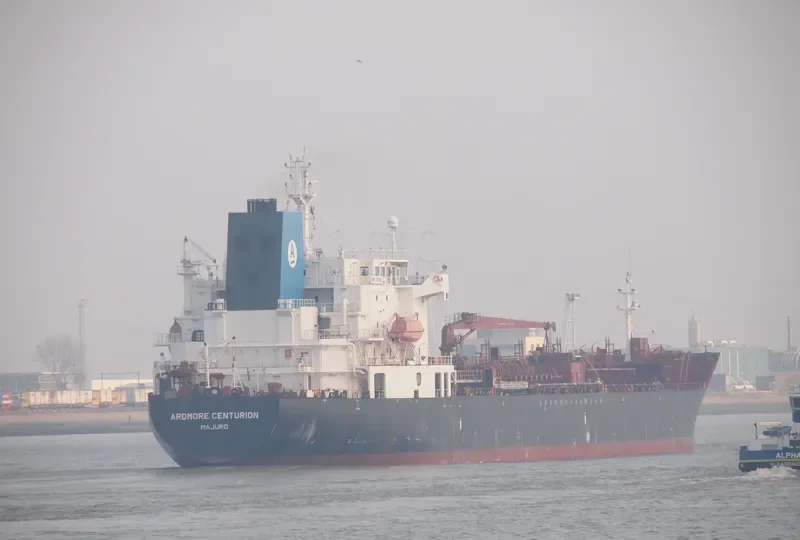 ASHABI Tanker IMO 9313448 photo 7