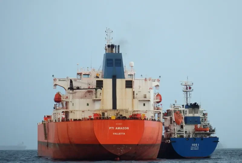 LILA AMAZON Tanker IMO 9313474 photo 2