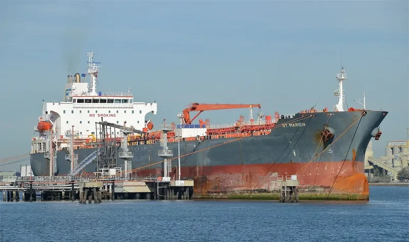 LILA AMAZON Tanker IMO 9313474 photo 8